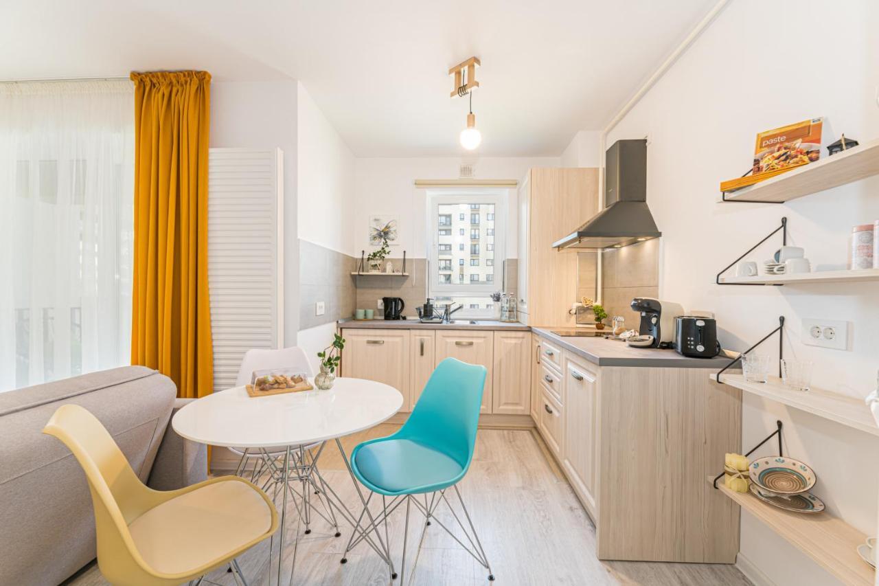 Rentforcomfort Apartment Ella 2 Брашов Екстериор снимка