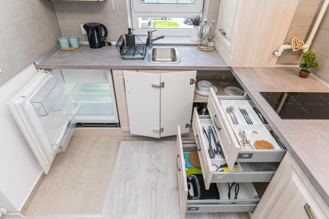 Rentforcomfort Apartment Ella 2 Брашов Екстериор снимка